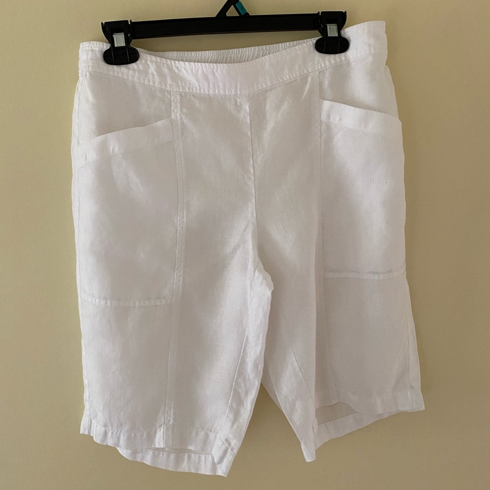 Eileen Fisher white linen shorts